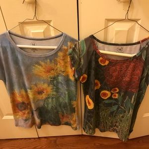 2 Metropolitan Museum tees size xl